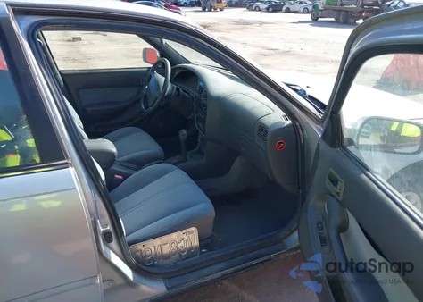 1996 Toyota Camry Dx/Le/Xle from USA, damaged, VIN 4T1BG12K3TU652418